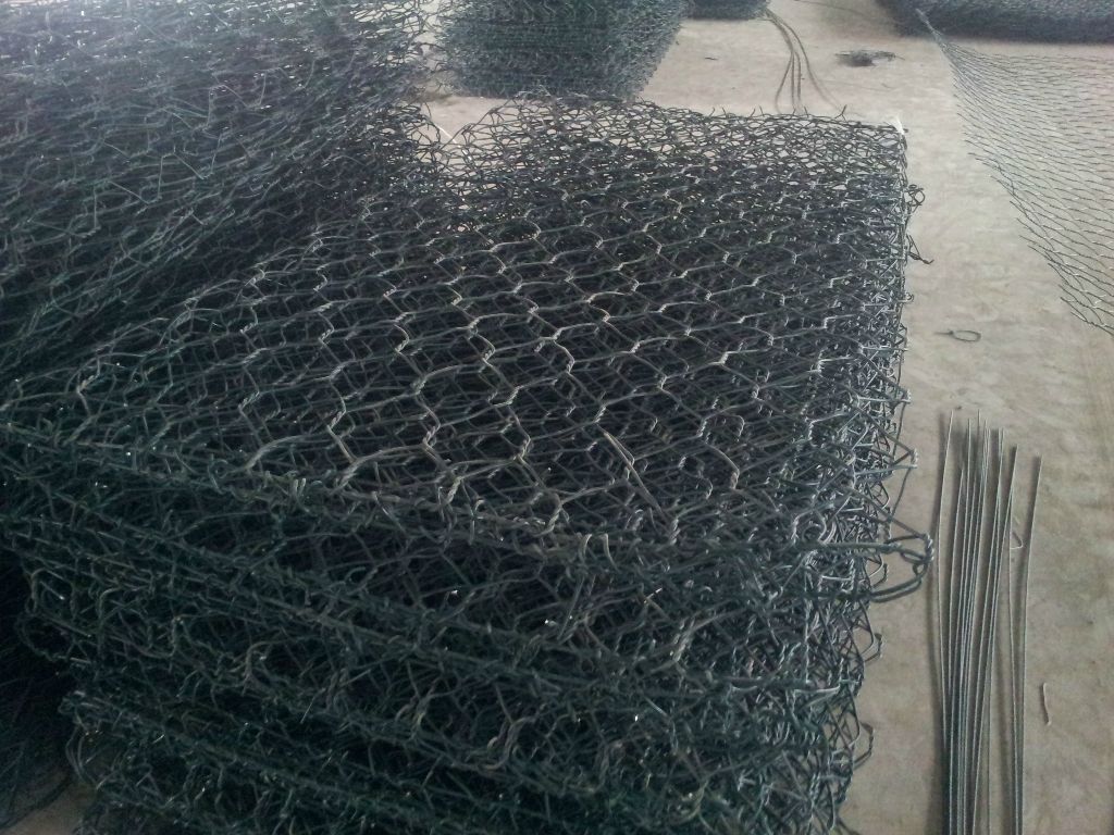 包塑石笼网的编织工艺介绍